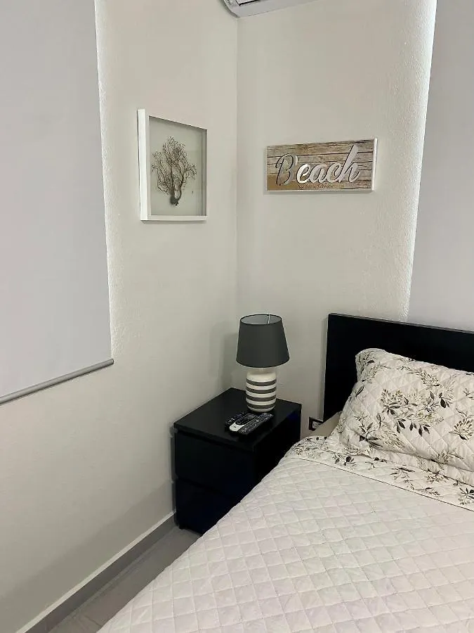Apartment Walk To The Beach 2Min, Cozy, Boutique, Pool, Palmeras Del Mar Isabela