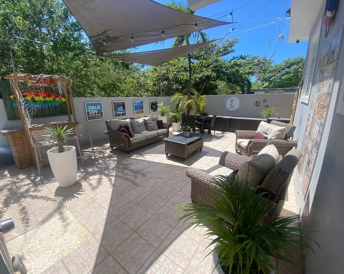 Walk To The Beach 2Min, Cozy, Boutique, Pool, Palmeras Del Mar Isabela Apartment